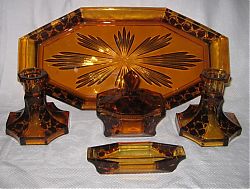 amber-tortoiseshell_set_Angela-Evans.JPG