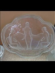 mystery_02_tray_clear-frosted_Louise-Leivers.jpg
