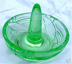 Filename=ui_ringholder_green.JPG
Filesize=23KiB
Dimensions=400x355
Date added=Jul 19, 2015 ui_ringholder_green.JPG