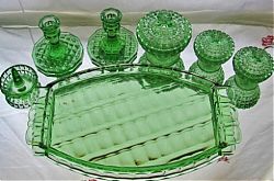 Mystery__101_green_uranium_with_Set_159_variant_tray_-_c__vintage-or-antique_1_3.JPG