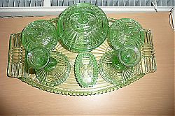 Filename=Mystery__102_green_uranium_c__tuthill1972_1_2.JPG
Filesize=40KiB
Dimensions=400x266
Date added=Jul 19, 2015 Mystery__102_green_uranium_c__tuthill1972_1_2.JPG