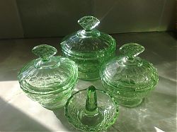 Filename=Mystery__109_uranium_green_2_2.JPG
Filesize=37KiB
Dimensions=500x375
Date added=Jul 20, 2015 Mystery__109_uranium_green_2_2.JPG